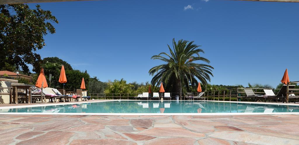 Residence Della Luna ปอร์โตอัซซูร์โร ภายนอก รูปภาพ